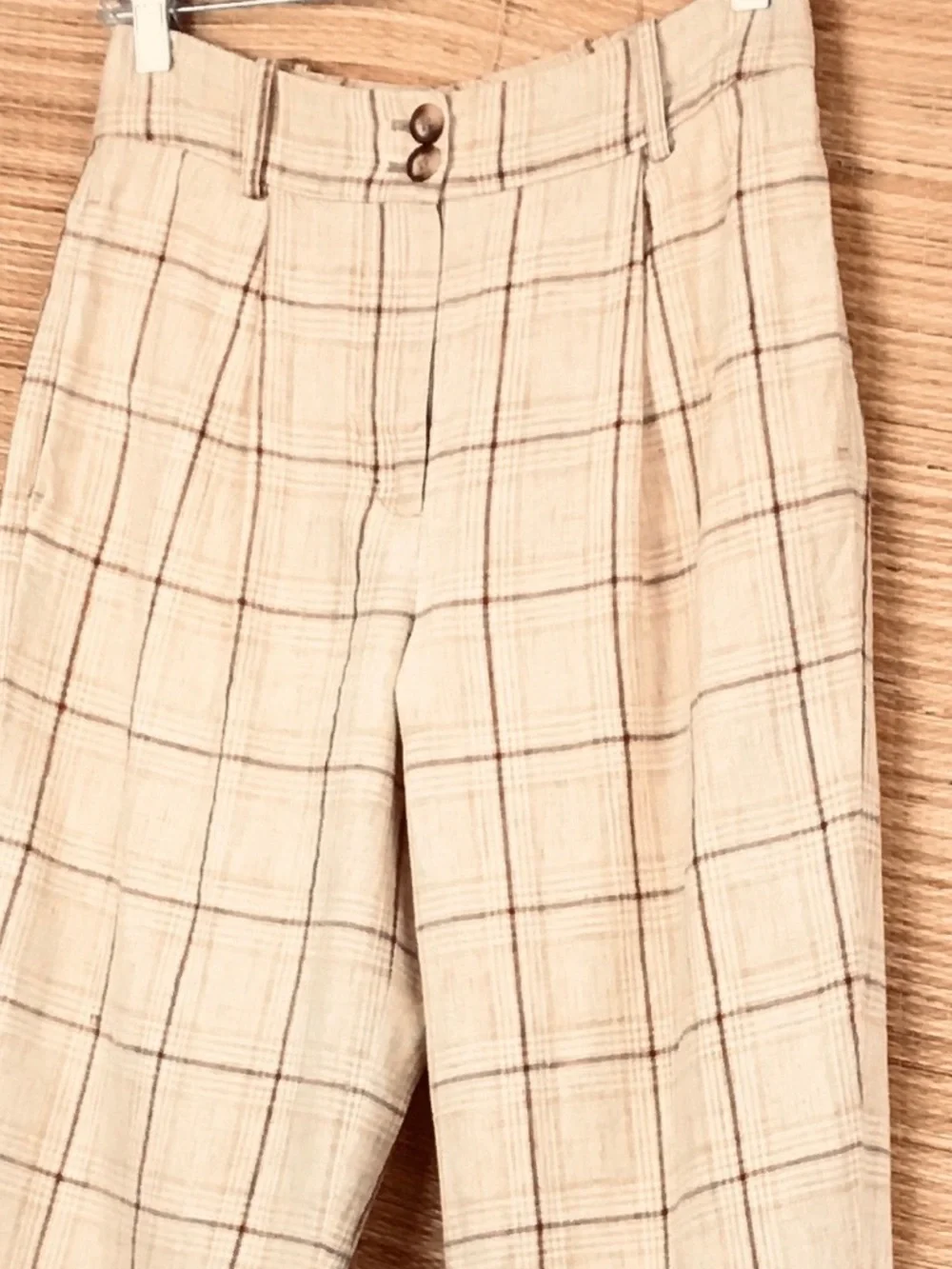 SÉZANE Tan Plaid Linen Blend Pleated Trousers , Size 36 (US 4)